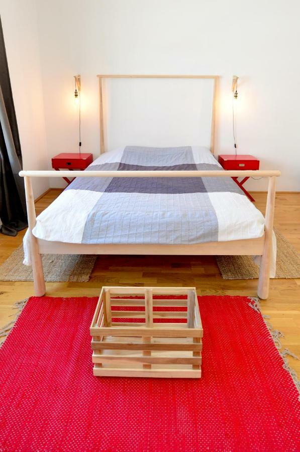 2 Bedrooms @ The U3 Subway Wenen Buitenkant foto